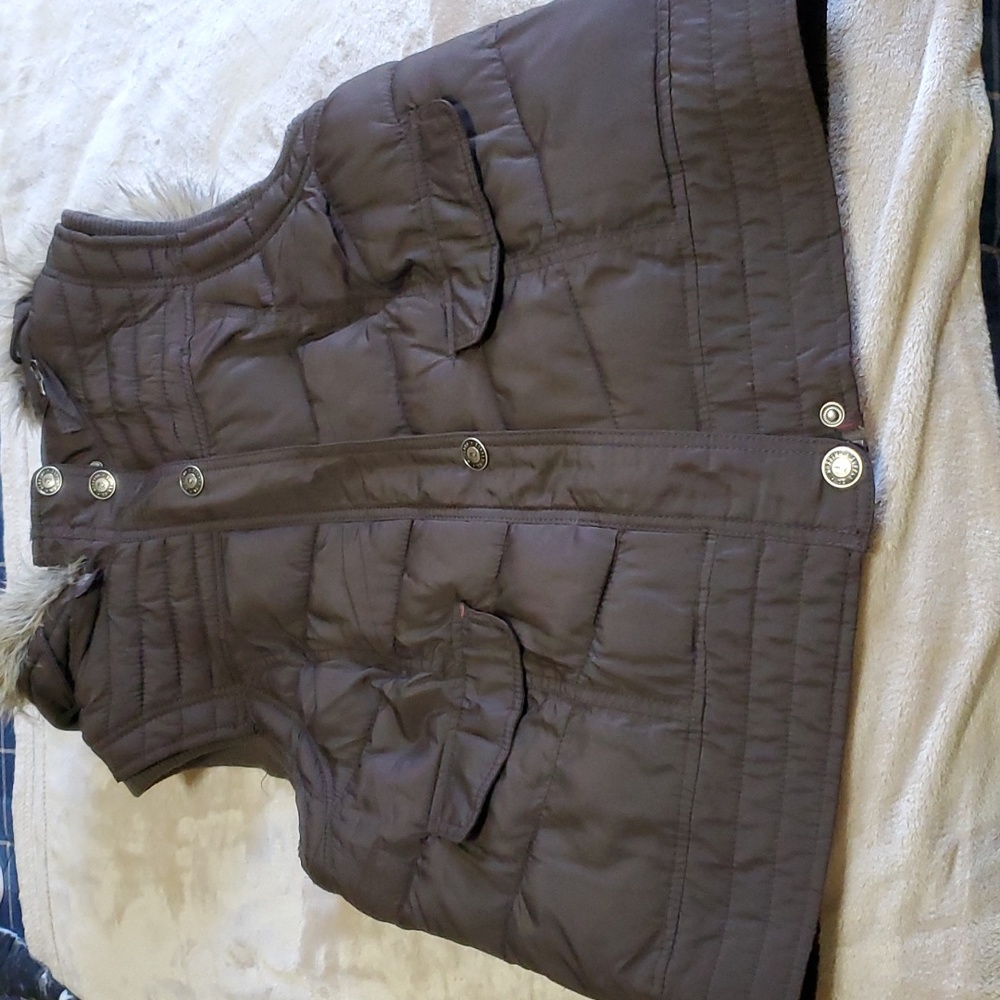 Mossimo Supply Co ladies vest